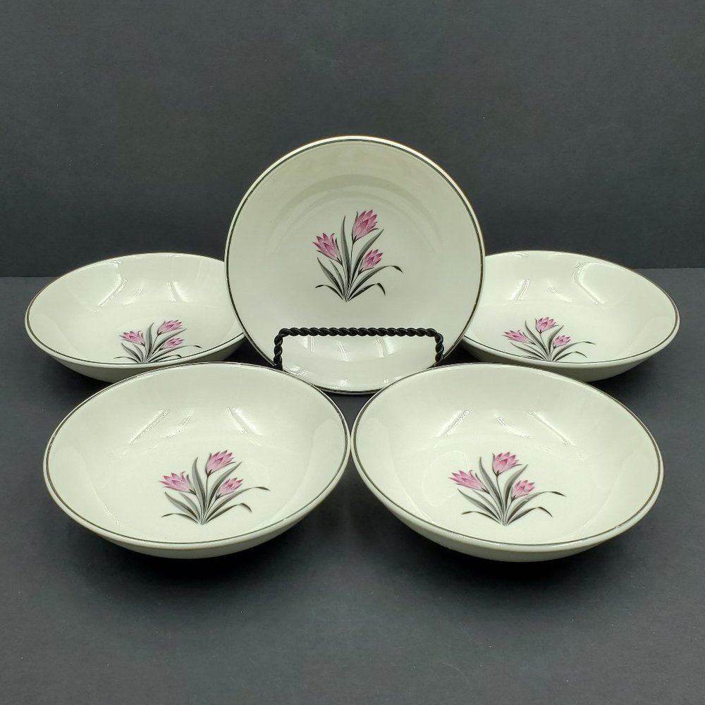 Grantcrest Pink Crocus Berry Dessert Bowls Ivory Bowls Pink Flower Platinum Trim